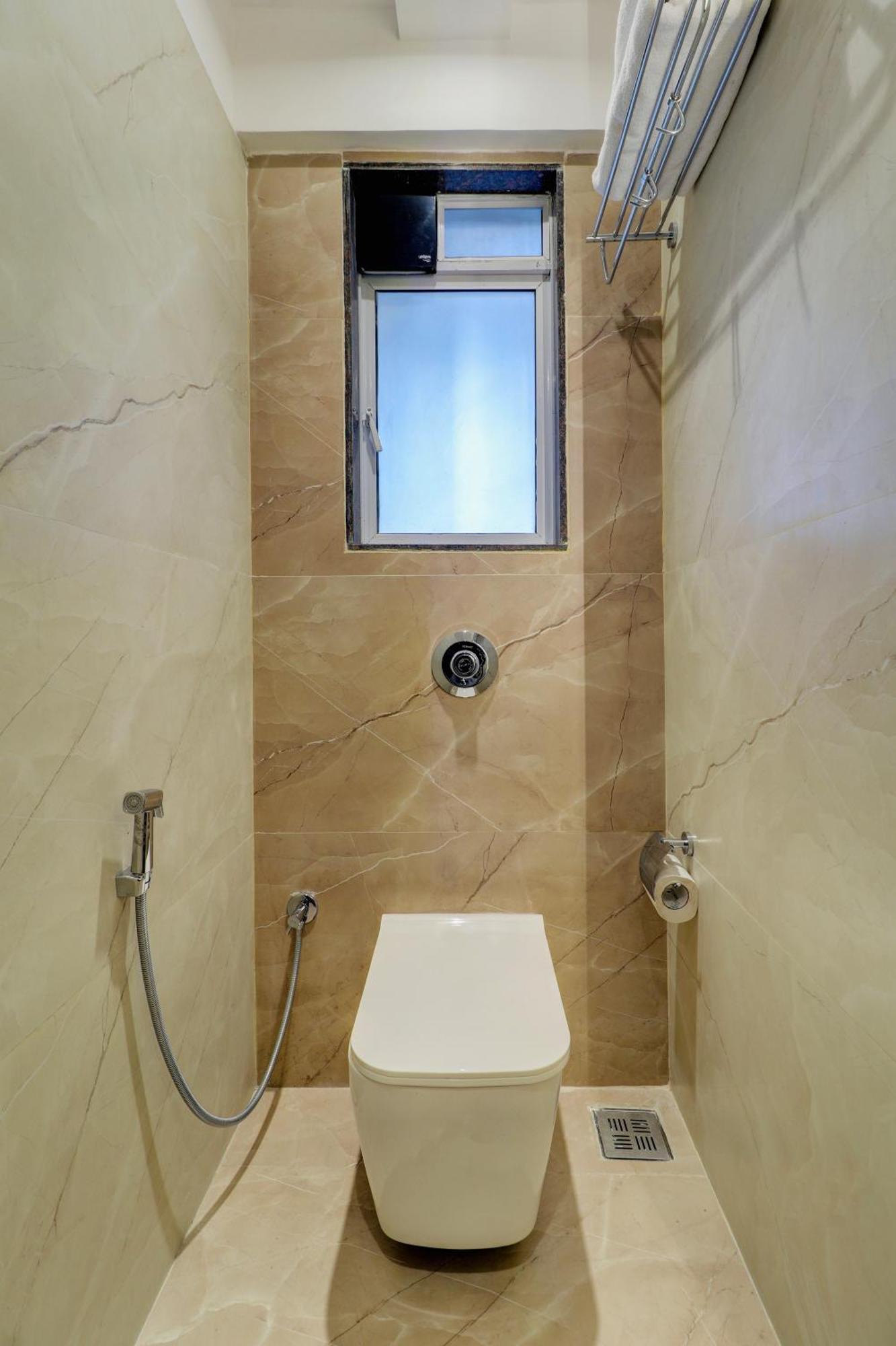 Home2 Studio Apartments Мумбаї Екстер'єр фото